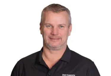 Kenneth Jakobsen, autoklavespecialist hos Dent Support